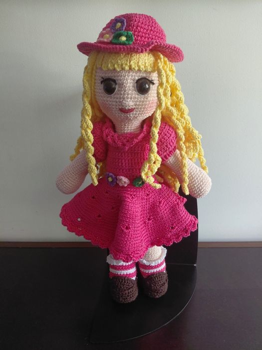 Boneca de Amigurimi