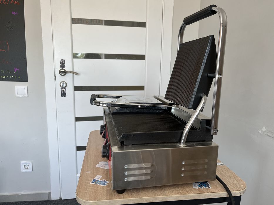 GoodFood Подвійний Гриль контактний ECG20RR
