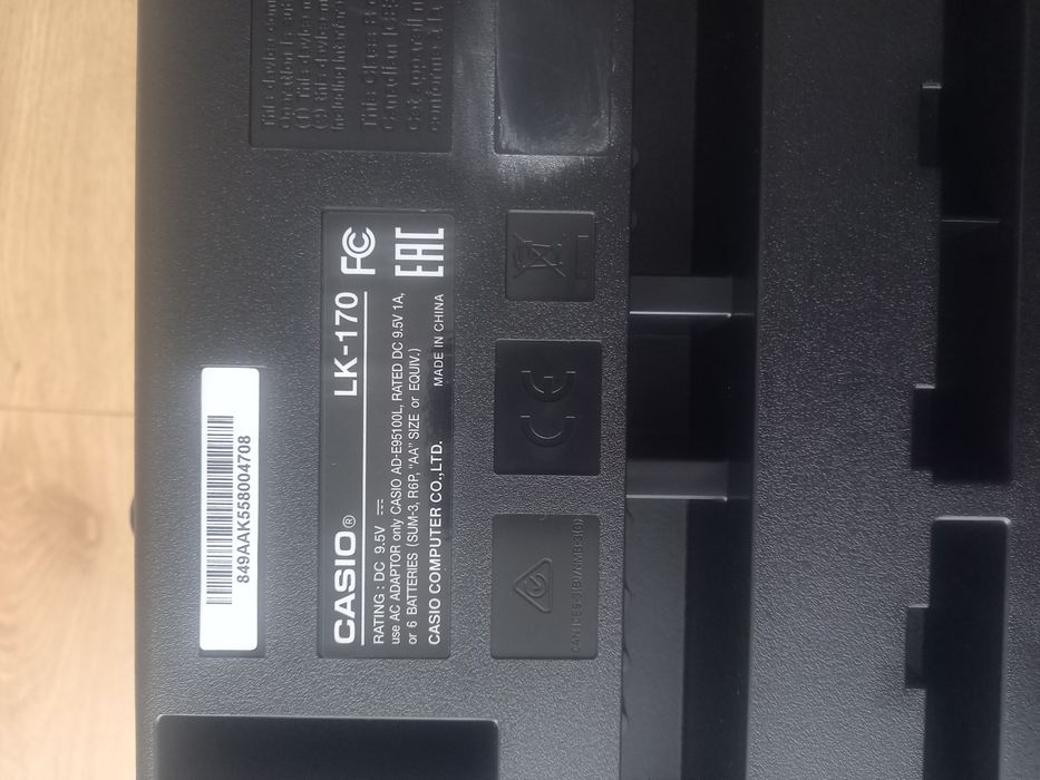 Keyboard Casio LK-170