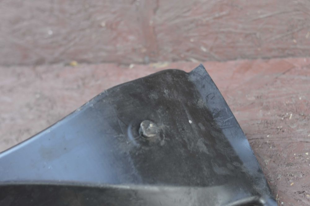BMW E46 ORYGINALNY DOLOT powietrza do chłodniczki paliwa M57 / M47 OEM