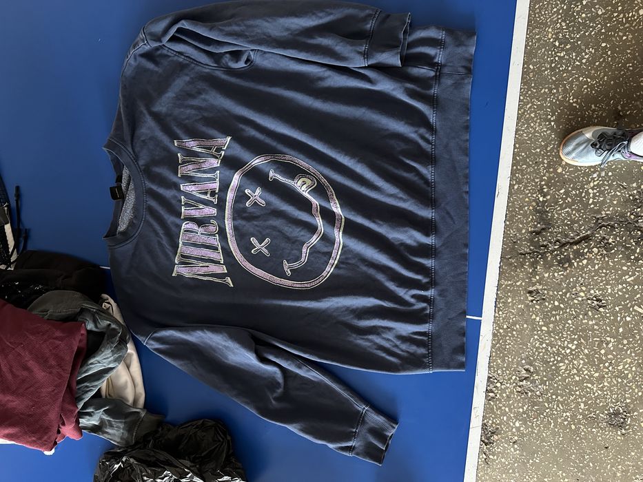 sweatshirt nirvana big logo