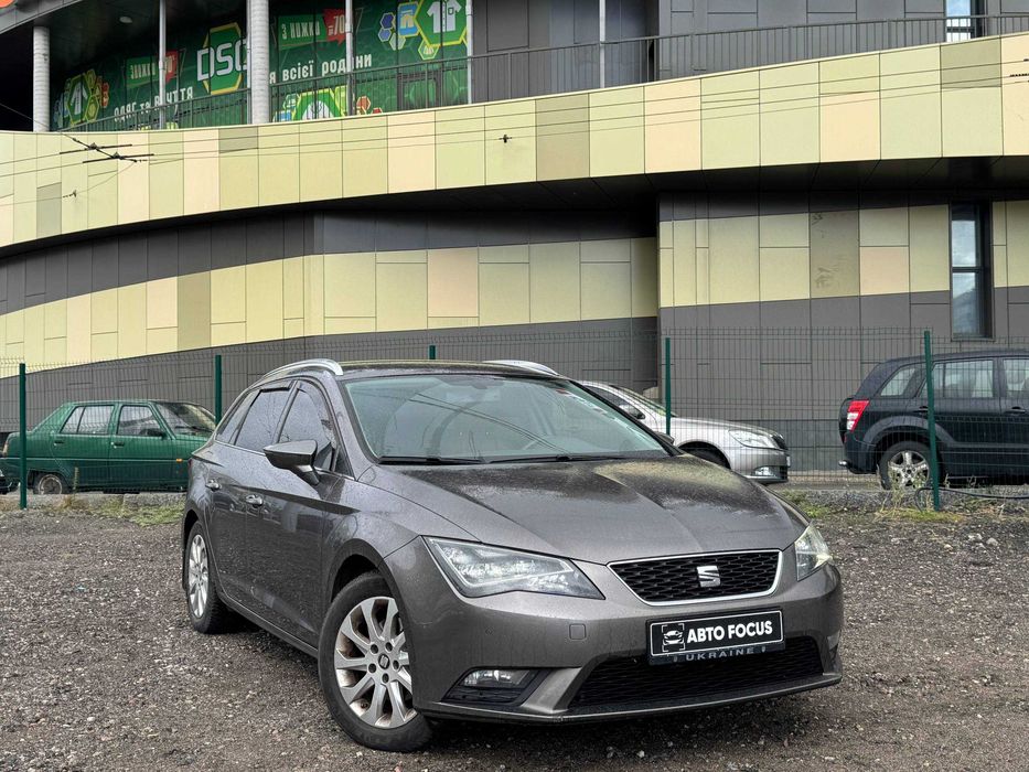Seat Leon 2014 року 1.6 Дизель МКПП