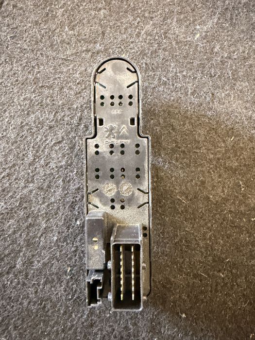 Panel sterowania szyb ds3 citroen