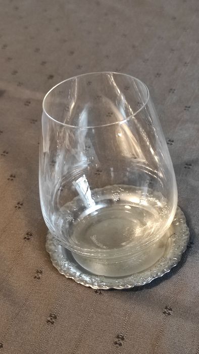 Zestaw spodków srebrnych metalowych z PRL u