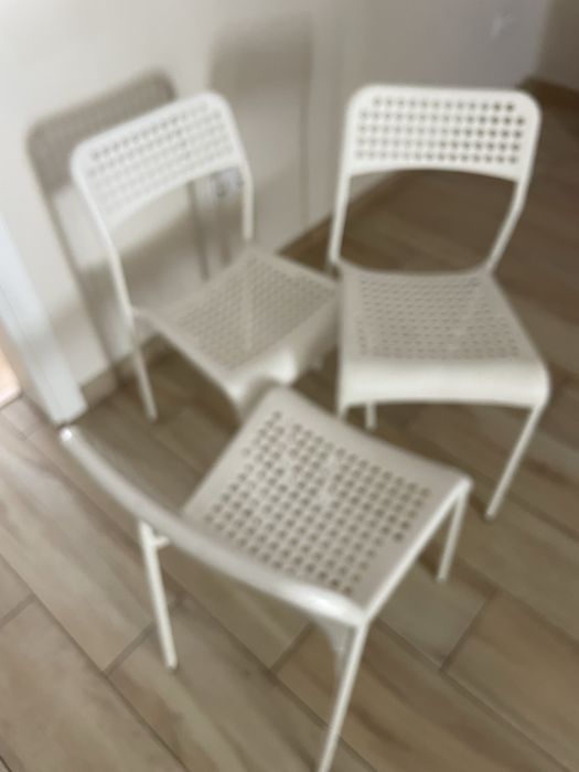 3 cadeiras do Ikea