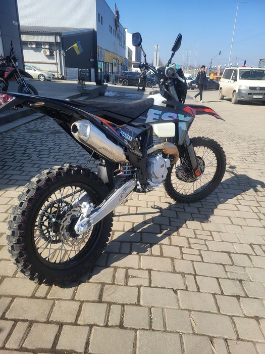 Новий Ендуро ESX 250 Lite II | Кредит | Доставка | Trade-In
