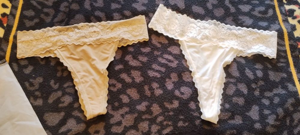 Nowe stringi koronka