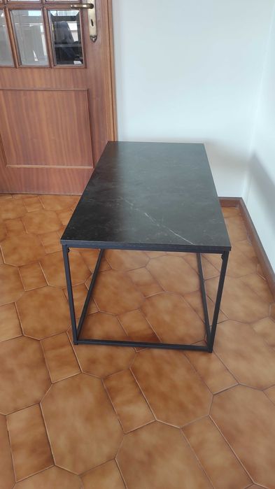 Mesa de centro cor mármore/preto