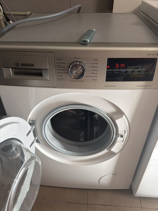 Pralka Bosch Serie 4 WAN282MSPL/38, 8 kg, 1400 obr./min, z silnikiem EcoSilence