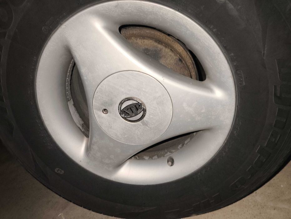 Set de jantes com pneu 235/75 r15