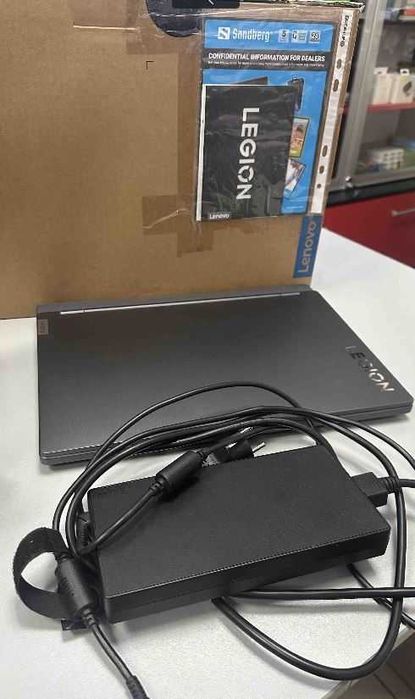 Продам ноутбук Lenovo Legion 5 15IAH7H (82RB00QKRA)