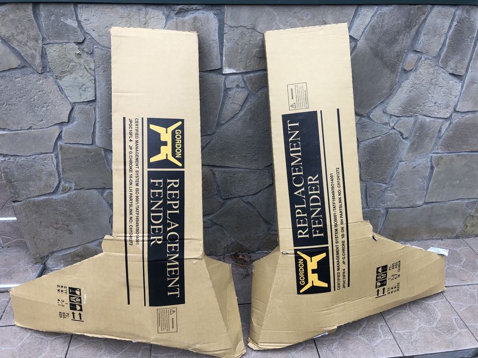 Крыло Jeep Grand Cherokee wk2