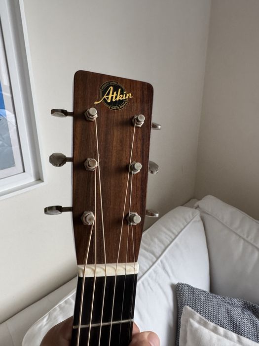 Guitarra Atkin D-37
