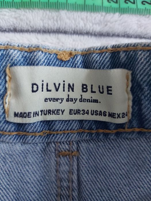 Продам шорти розмір S-M