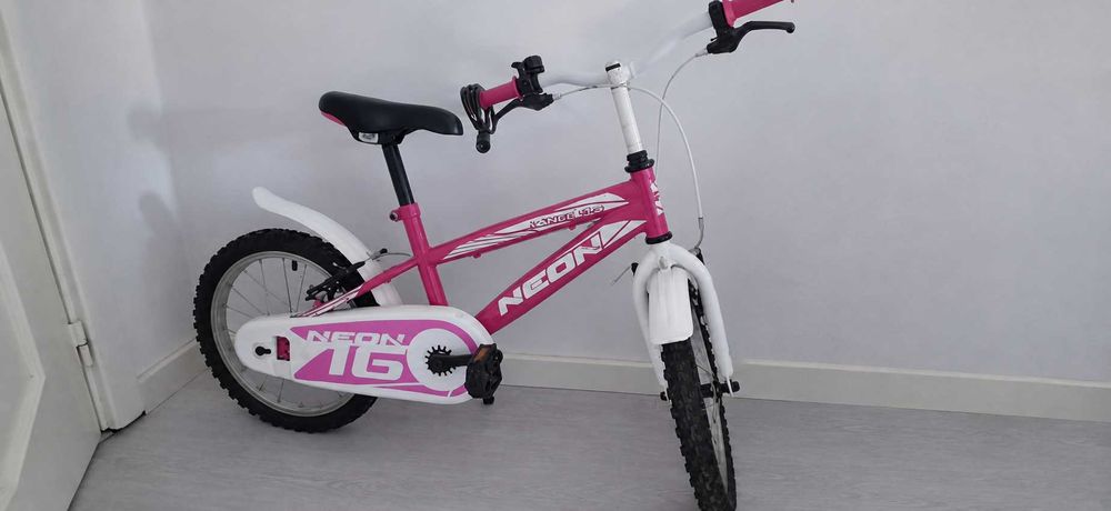 Bicicleta com pouco uso