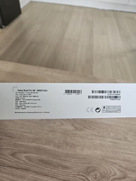 Samsung book pro 3 360 16" 120hz Qwerty