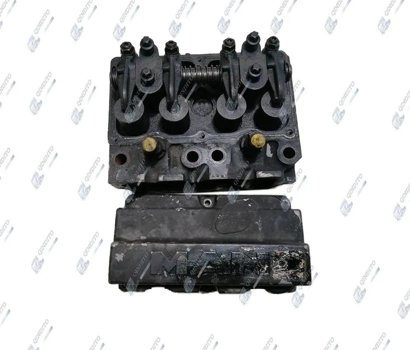 GŁOWICA SILNIKA MAN L2000 LE F90 D0826 D0824 FENDT 824 916 920