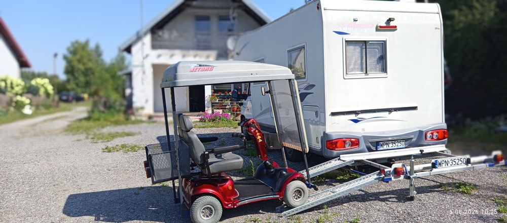 Wózek skutek inwalidzki elektryczny