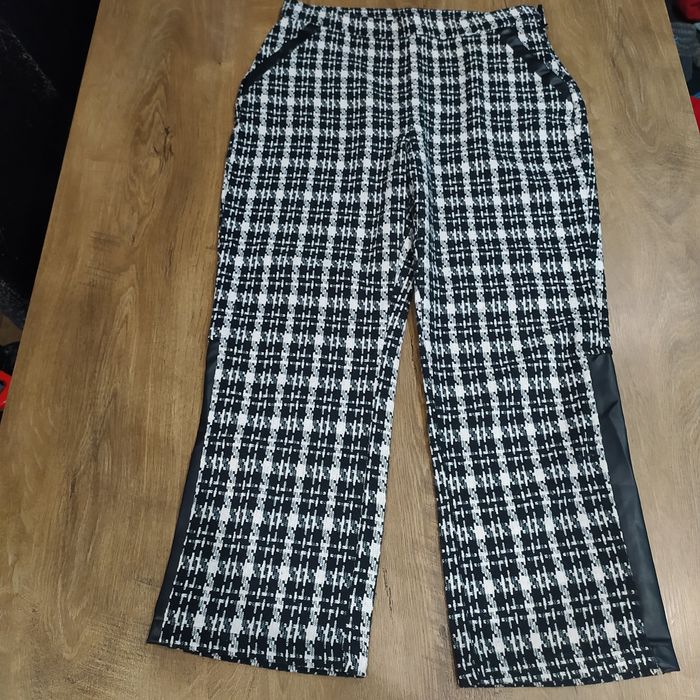 NOWE Spodnie damskie proste XL