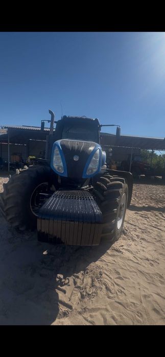 Трактор New Holland T8.390