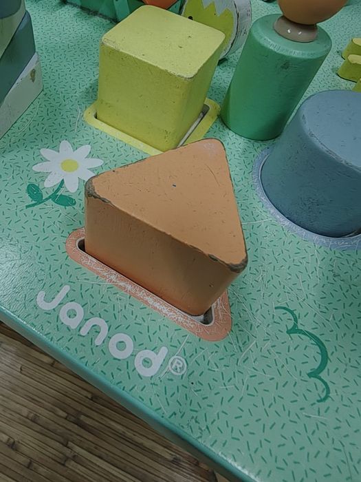 Stolik edukacyjny JANOD