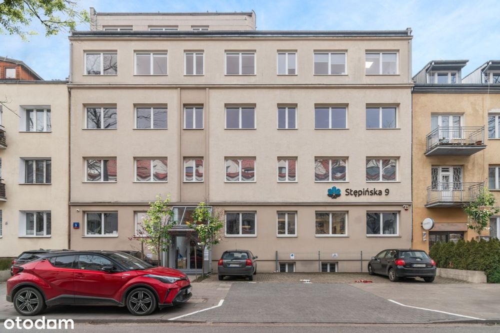 Kompaktowe biuro w kamienicy - Wynajem