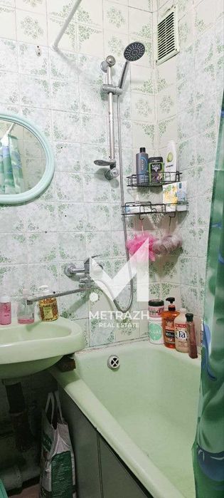Продам2ком кв мебель техника метро Салтовское  Р-н Л. Толстого м\р 533