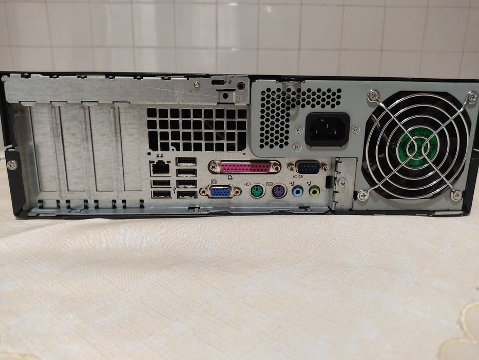 HP Compaq DC 7600428223376980725764