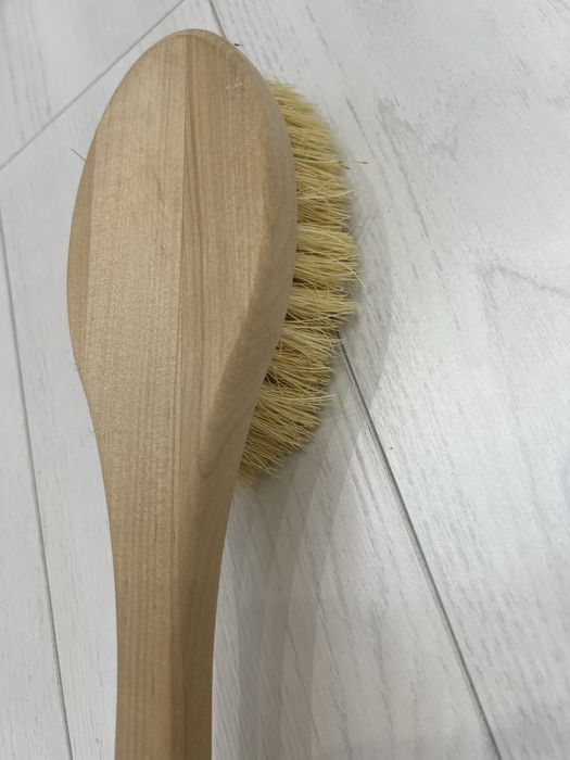 Антицелюлітна щітка Hillary для сухого масажу