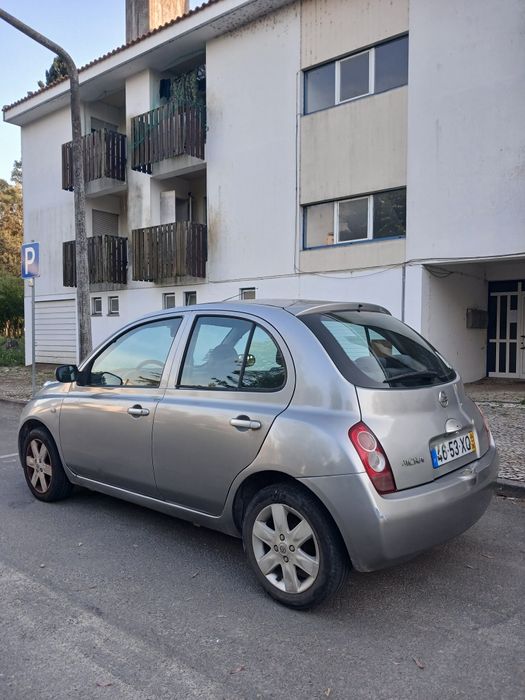 Nissan Micra AC carregado super económico
