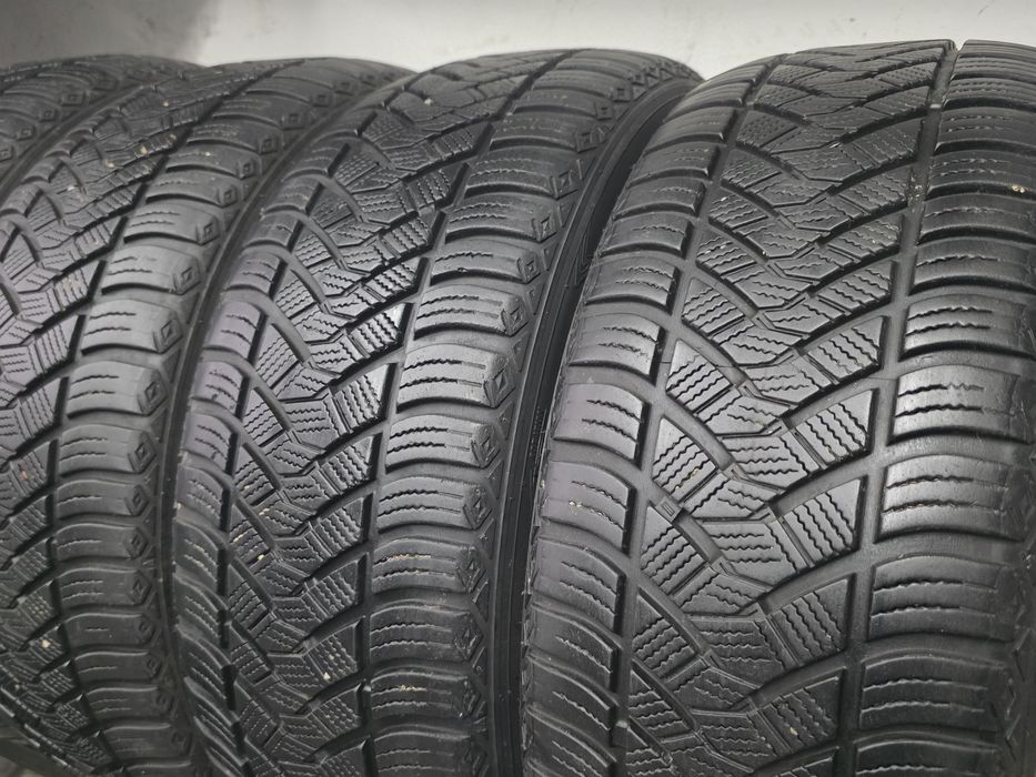 Opony całoroczne Maxxis AP2 ALL SEASON 225/45 R19 96 V XL
AP2 ALL SEAS