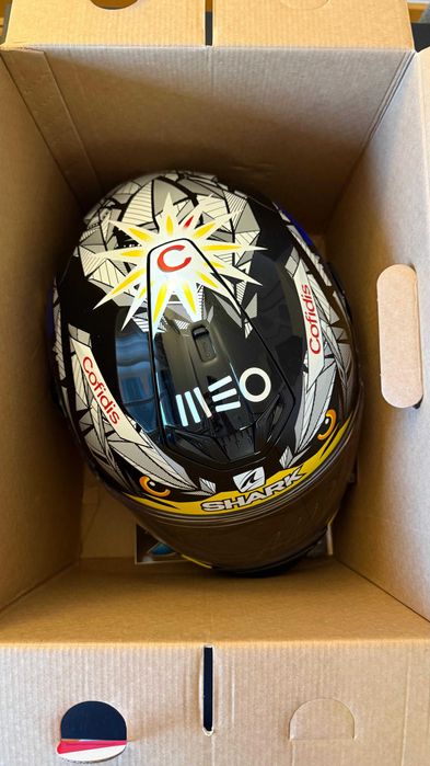 Capacete SHARK Replica Miguel Oliveira (com assinatura)