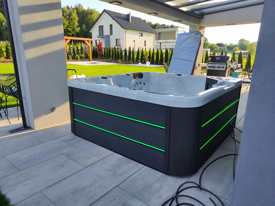 Jacuzzi Premium 5-osobowe – 2 leżanki, LED, Balboa, Dostawa GRATIS