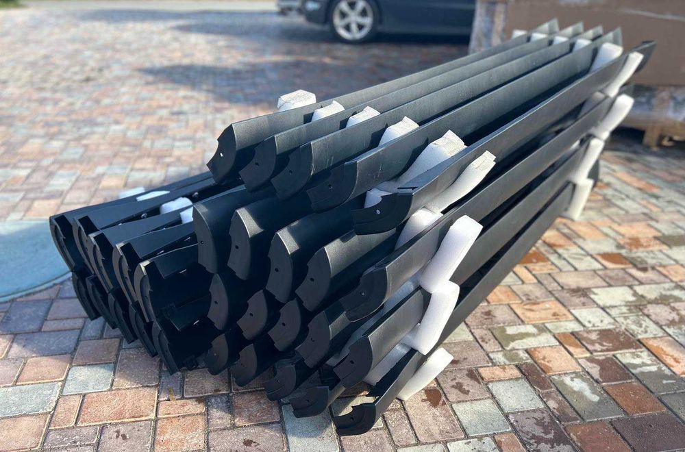 Накладка порога ліва (структурна) Tesla Model 3 1089828-00-D