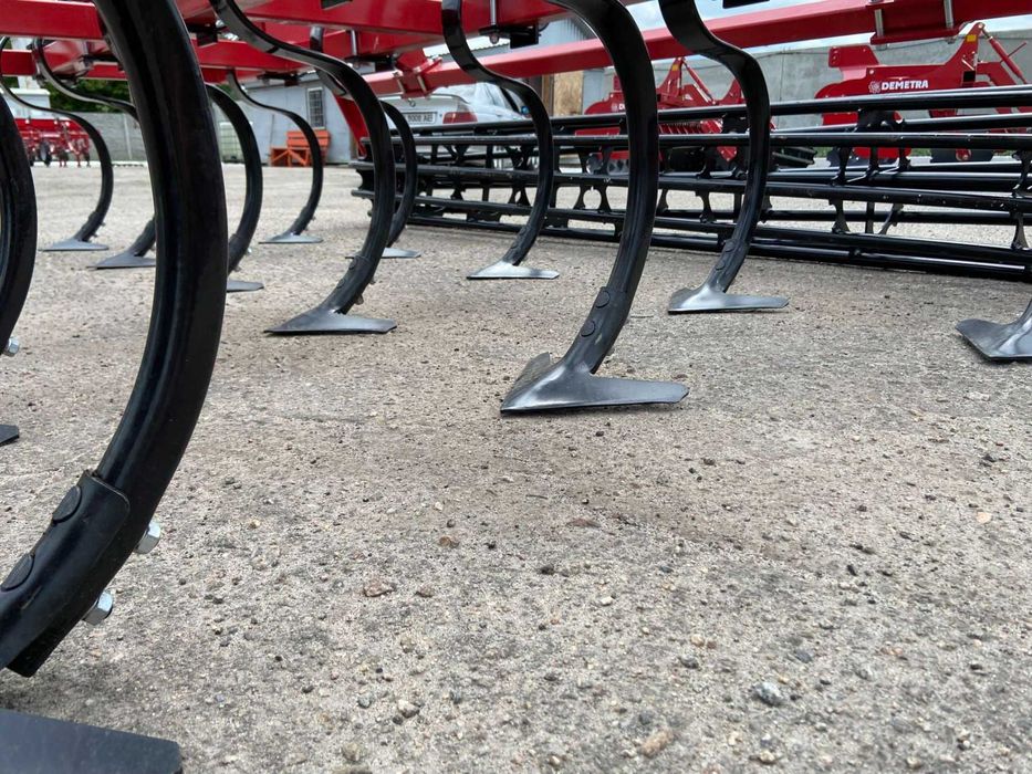 Культиватор навісний КПС 3 м 4 м передпосівний 3 ряда стійка Белота