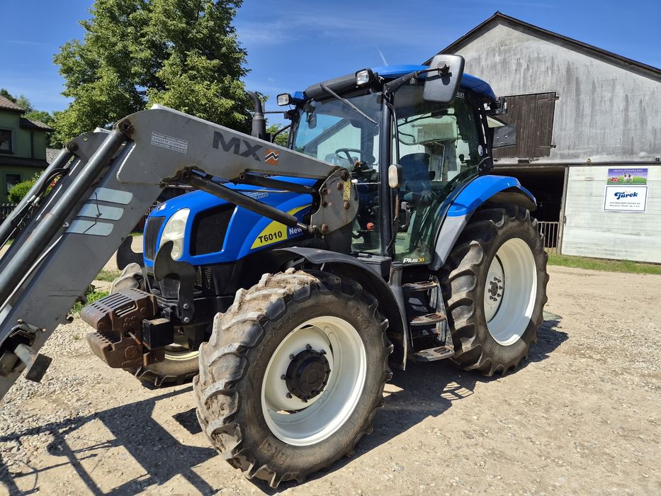 NEW HOLLAND T6010 z Ładowaczem czołowym