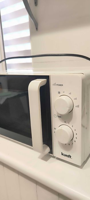 Microondas Kunft459629945915320321