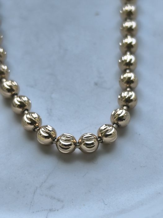 Złota bransoletka na kostkę długość regulowana