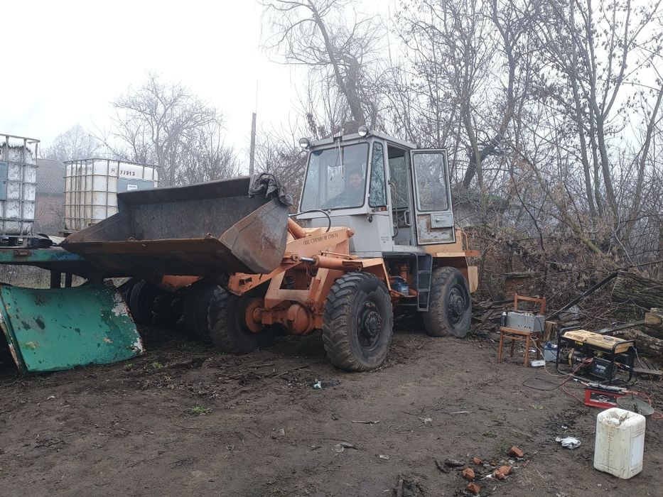 ТО-30 Фронтальний навантажувач