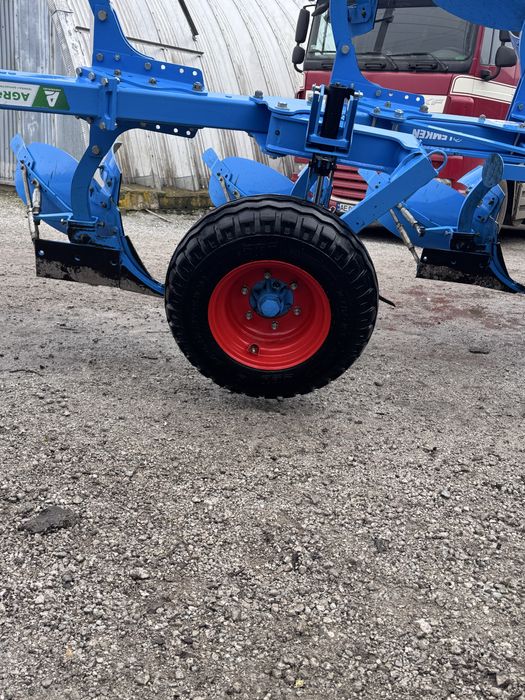 Плуг Lemken Juwel 6 3+1