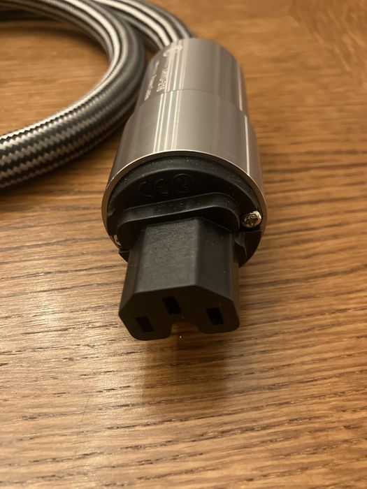 Kabel sieciowy audio Cyro 216