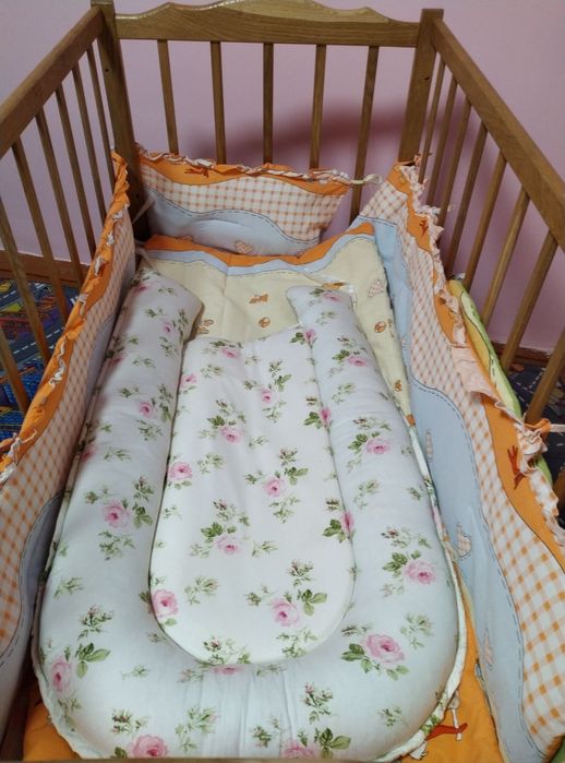 Ліжко дитяче дерев'яне з двома шухлядами