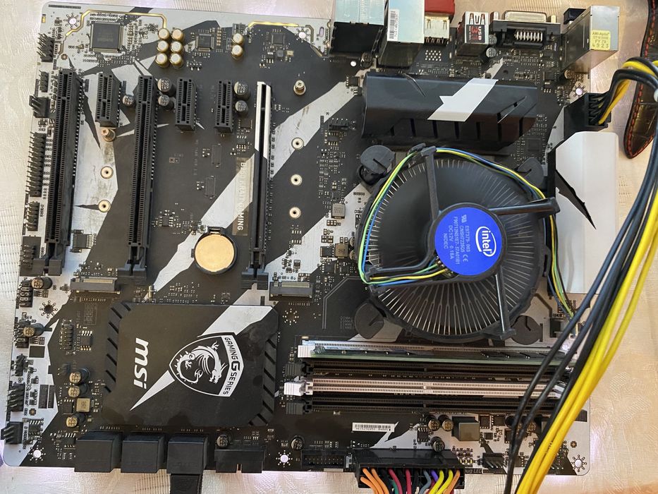 ПК Intel Core i3 msi B250 Krait Gaming ОЗУ 8gb hdd160 блок питания