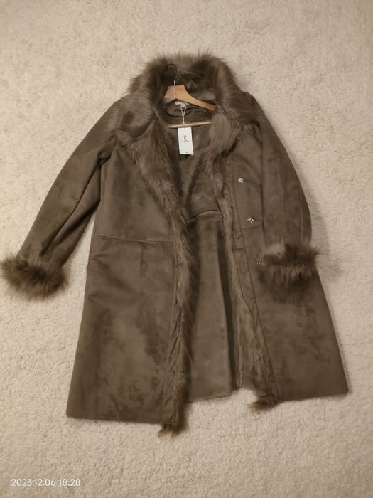 Kożuch firmy Derhy francuski rozm. L