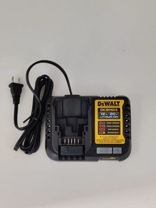 DEWALT DCB1104. Швидка зарядка на 4Ампера! Нове покоління!