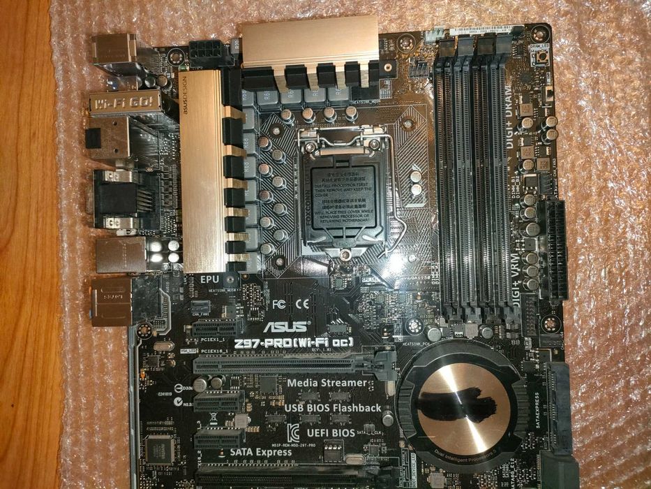 Placa Mãe ASUS Z97-PRO (Wi-Fi ac)