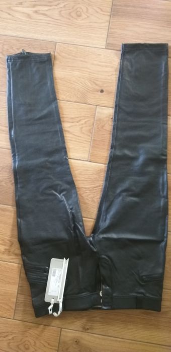 Spodnie Freedy.  Nowe L