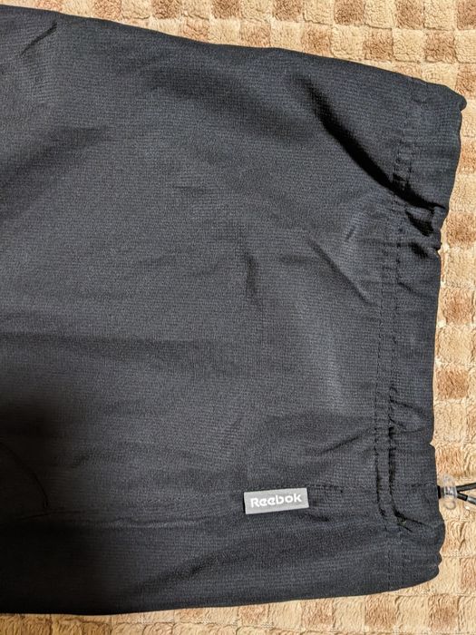 Reebok спортивні чоловічі бриджі/шорти/штани,l
