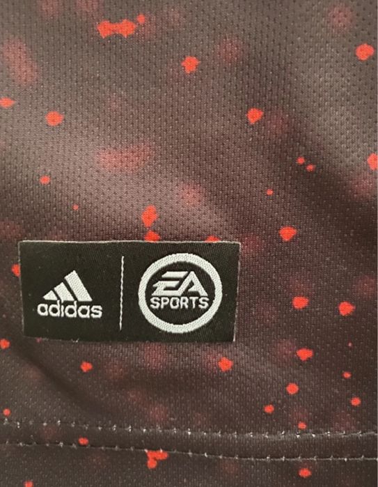 Camisola Bayern Munique EA Sports Edition