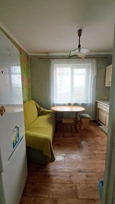 Здається довгостроково 1 кімнатна Чешка, Газ